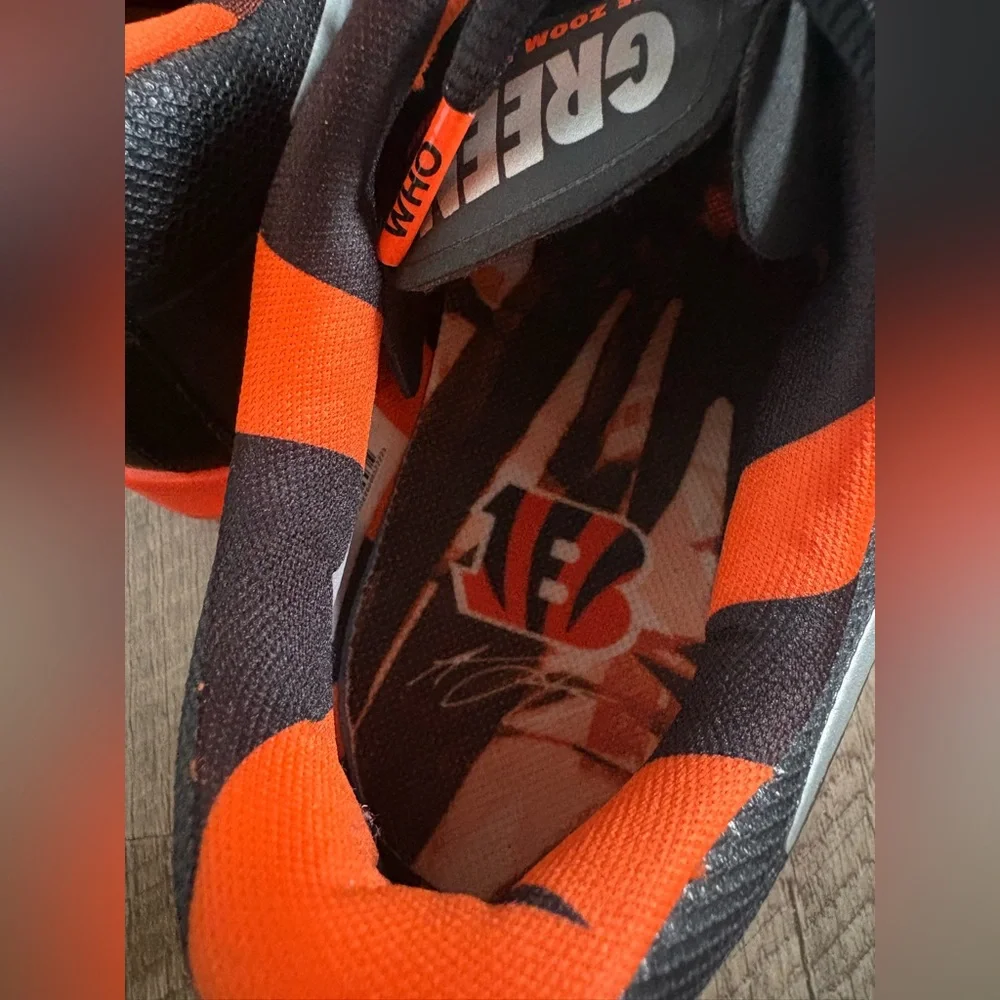 Nike Zoom Hypercross Cincinnati Bengal Tennis Shoes - Picture 6 of 10